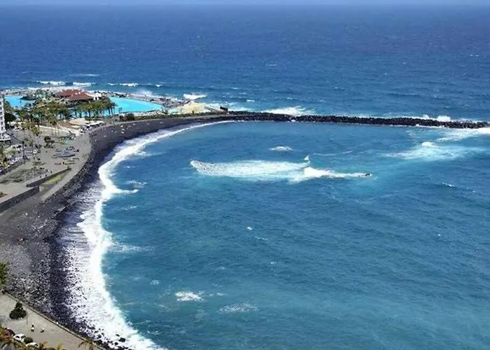 Apartment Sunnyland Martianez 3 *